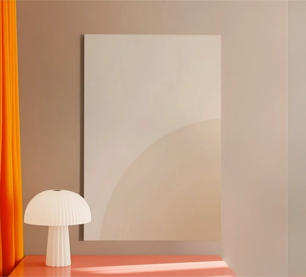 Gradiente Tan con linea curva tela con Cornice a cassetta da DesignDoodle