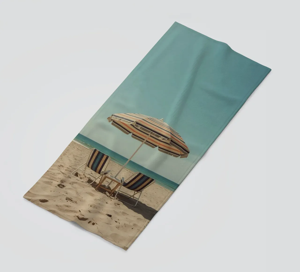 Sedie da spiaggia e ombrellone sulla spiaggia di sabbia telo mare da DesignDoodle