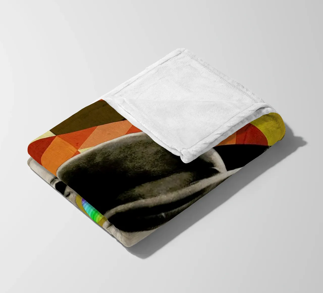 Public Figures: Chaplin coperta in pile da Elo Marc