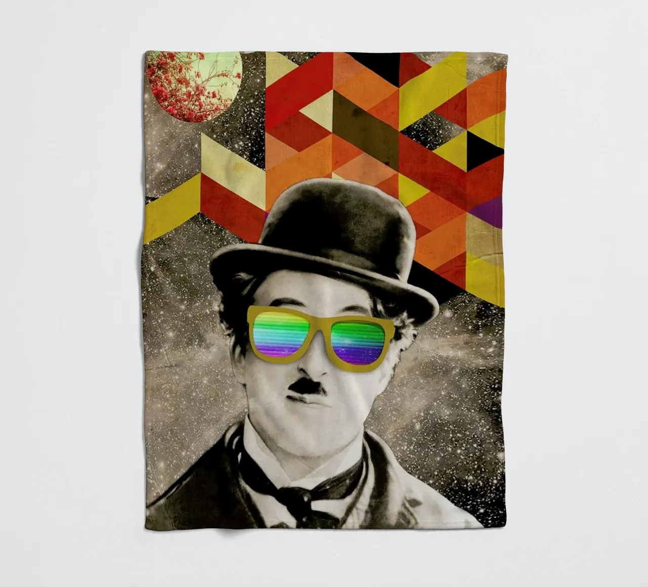 Public Figures: Chaplin coperta in pile da Elo Marc