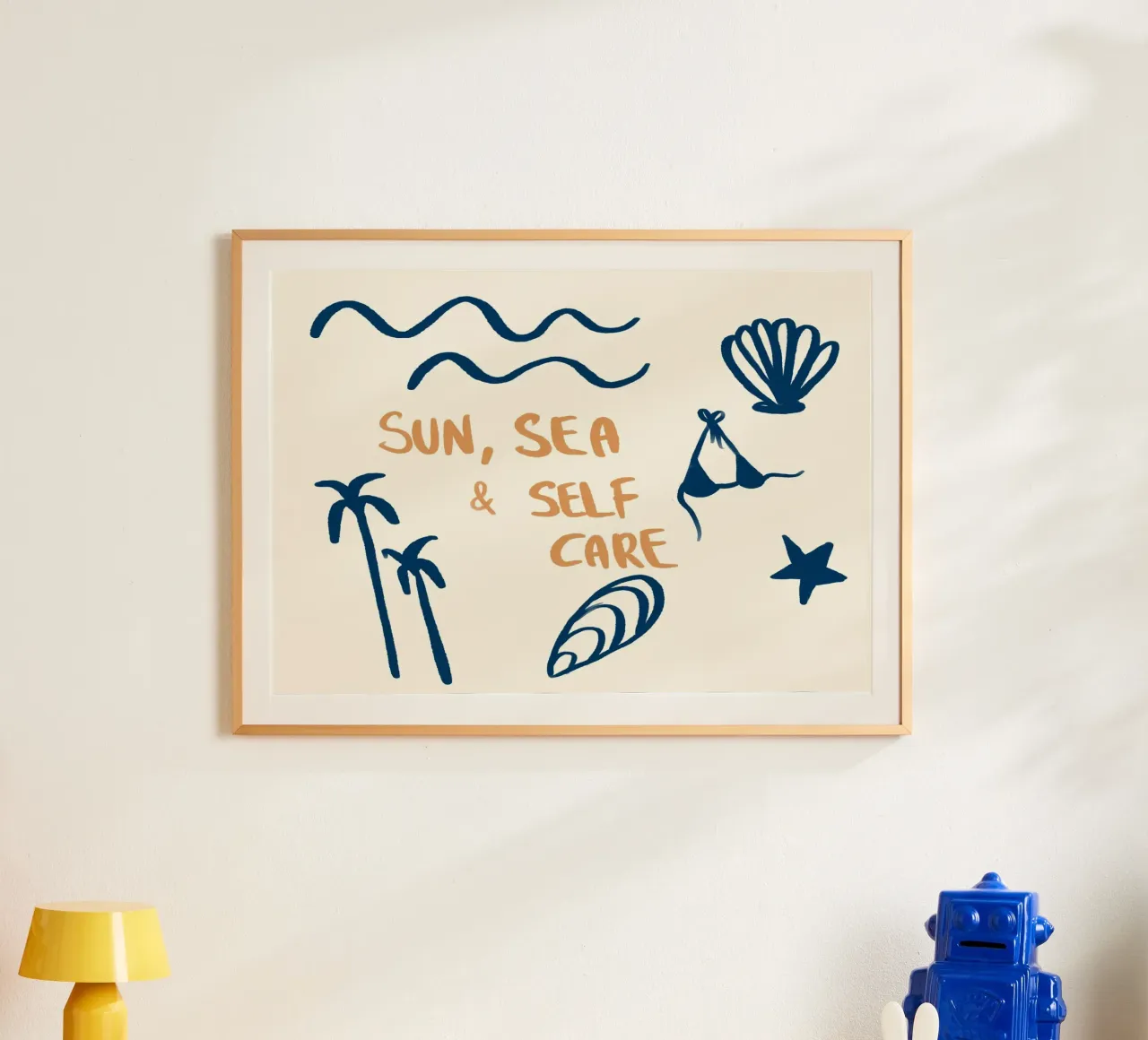 Sonne, Meer & Selbstfürsorge, Strand Kunstdruck Poster mit Kunststoffrahmen von dawnthesea