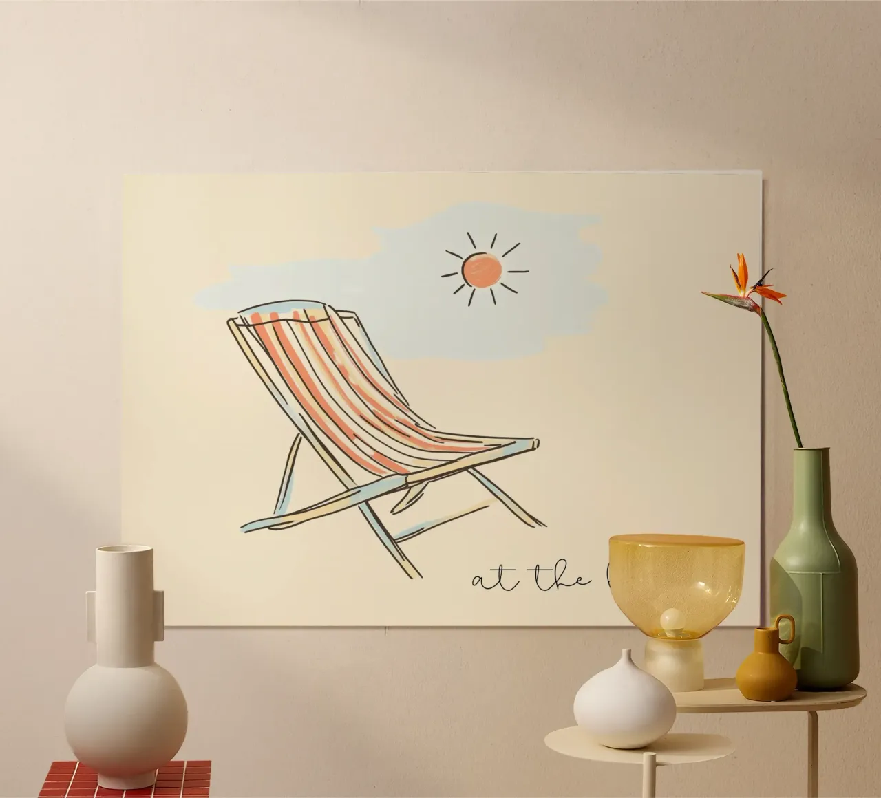 In spiaggia, stampa minimalista di una sedia a sdraio poster con telaio in alluminio da dawnthesea