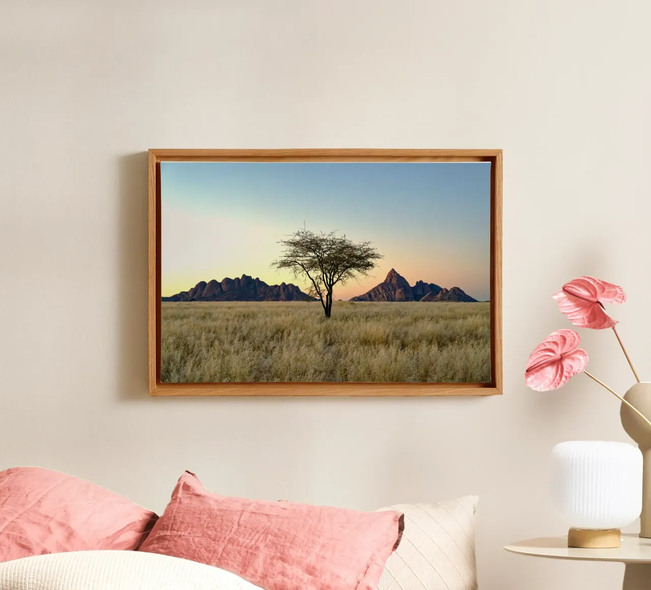 single tree tela con Cornice a cassetta da lily