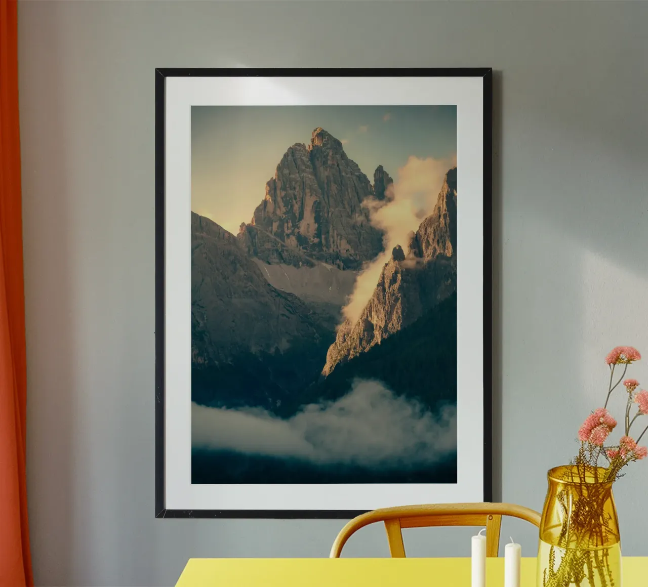 mountain surround clouds poster con telaio in plastica da lily