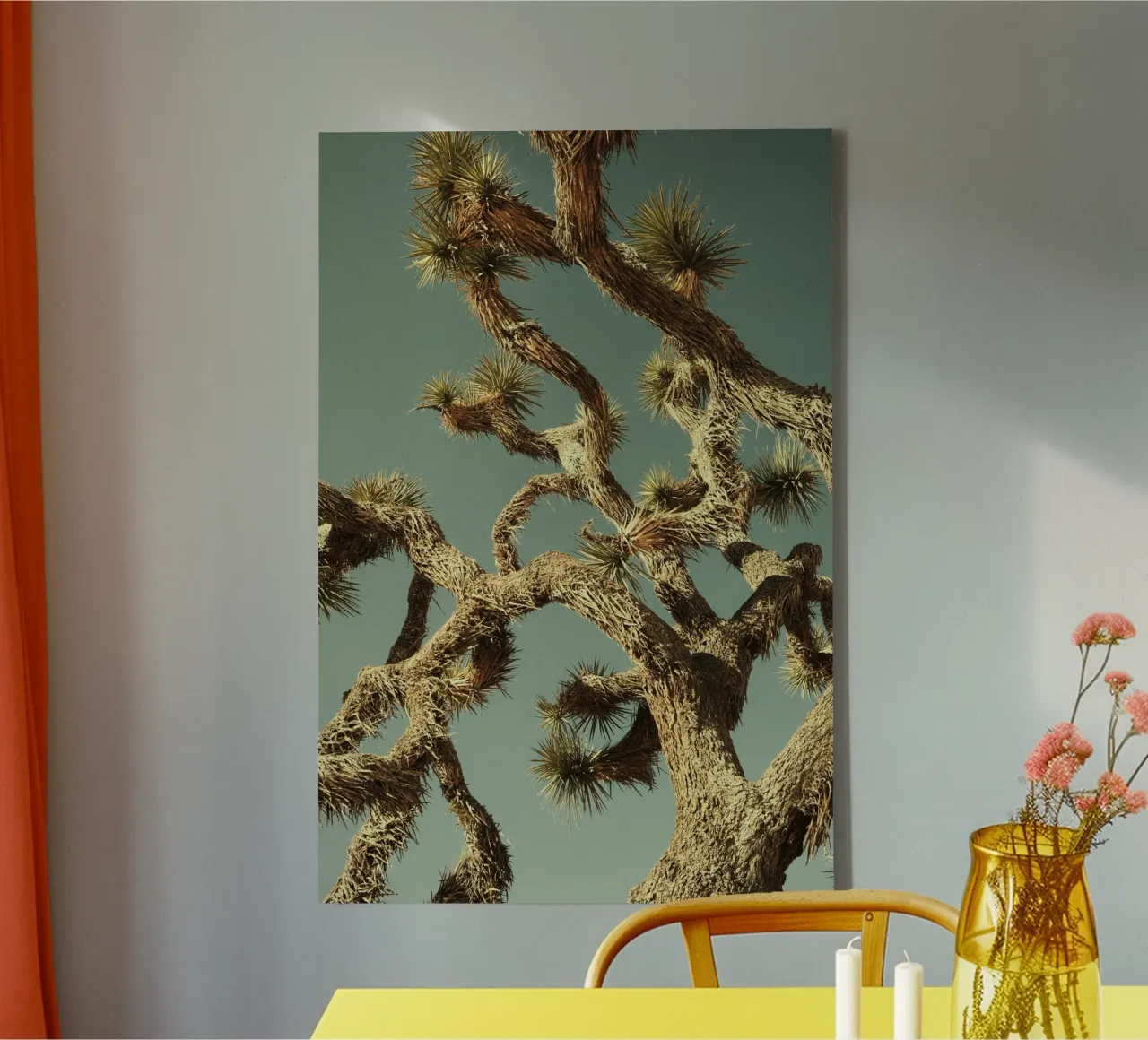 shape of tree tela con Cornice a cassetta da lily