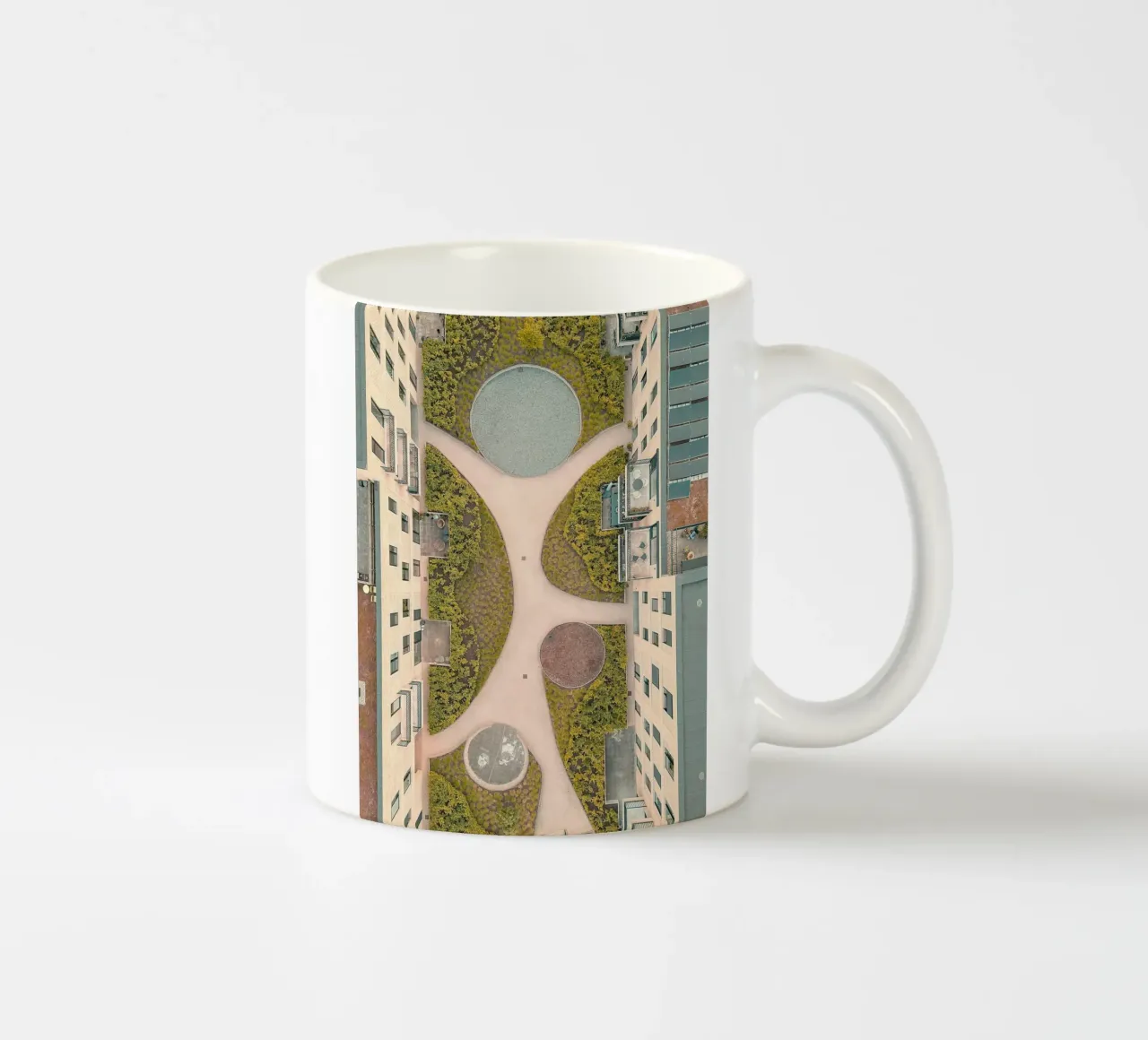 the circle campus tazza in ceramica da kichin