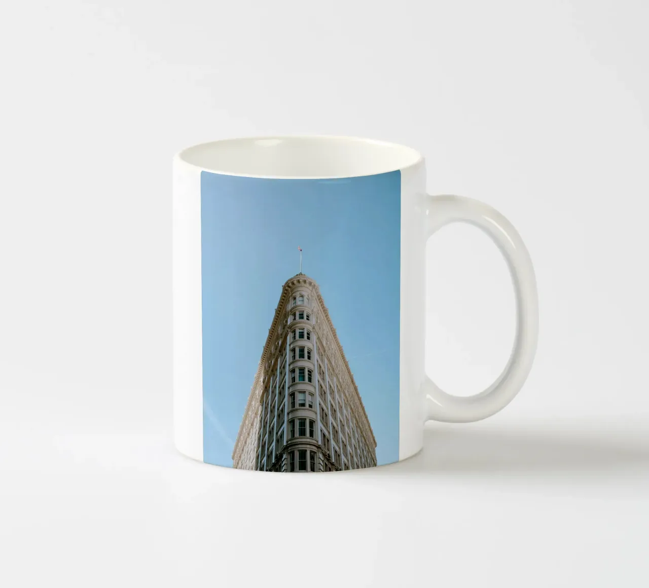 the triangle building tazza in ceramica da carsa