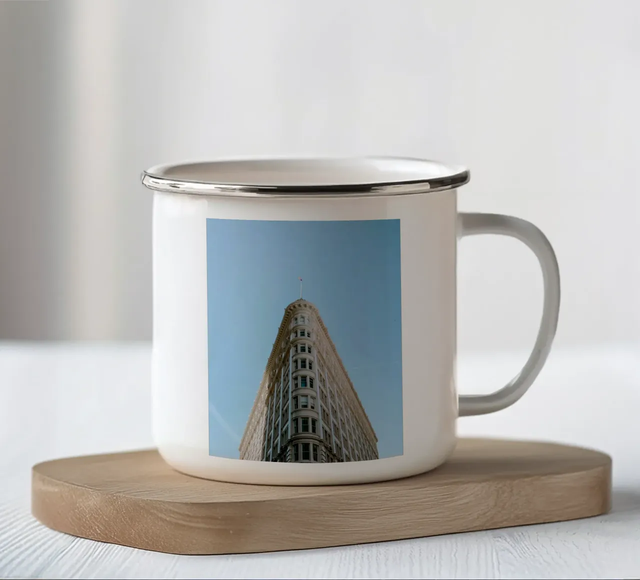 the triangle building tazza in smalto da carsa