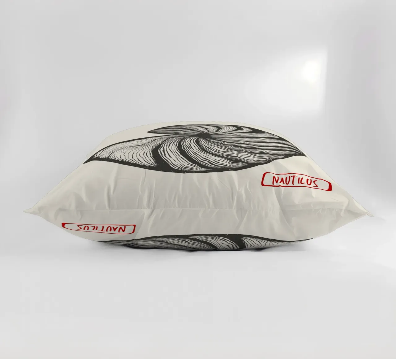 Nautilus cuscino da Indigo Rain