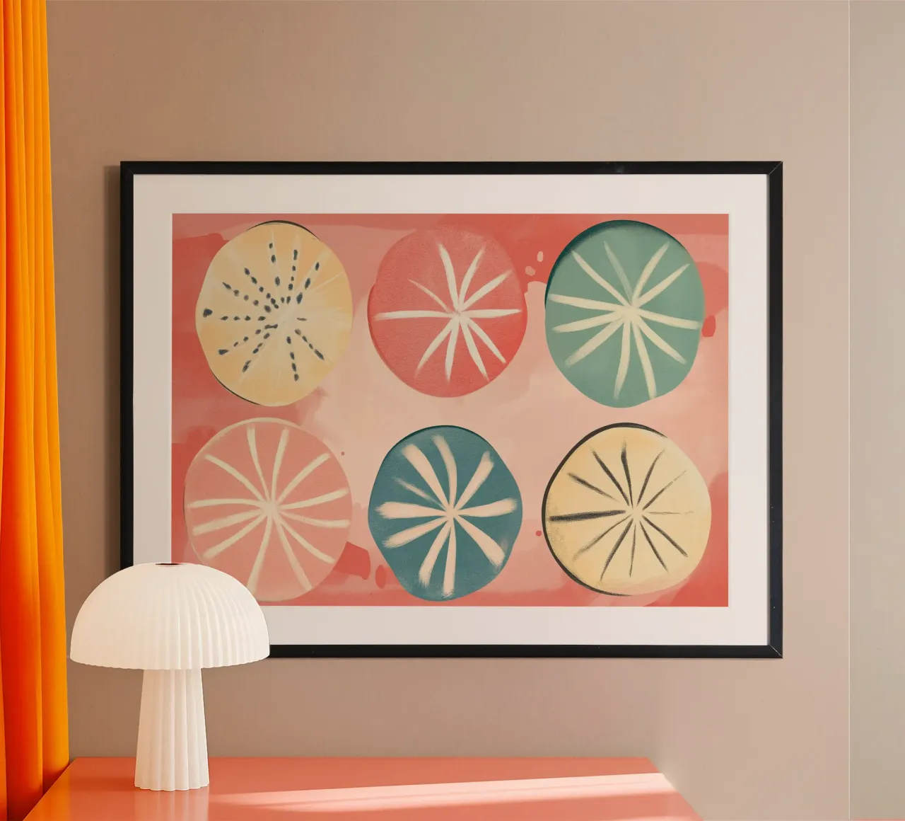 Fette di frutta astratte, stampa d'arte moderna di metà secolo poster con telaio in alluminio da vintagepod