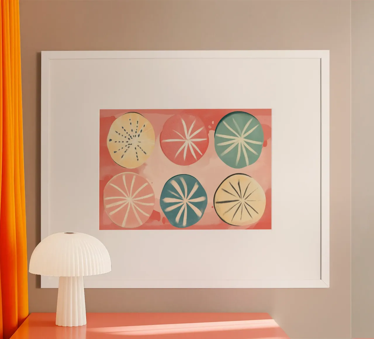 Fette di frutta astratte, stampa d'arte moderna di metà secolo poster con telaio in alluminio da vintagepod