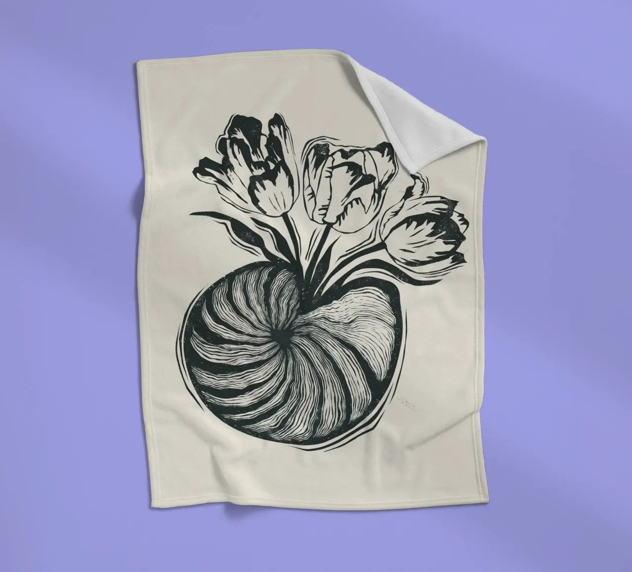Nautilus & Tulips coperta in pile da Indigo Rain