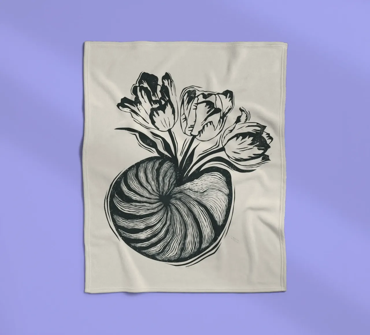Nautilus & Tulips coperta in pile da Indigo Rain