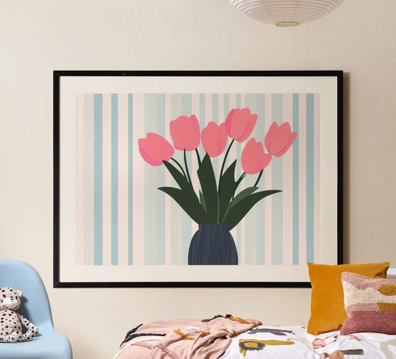 Tulipani rosa, arte floreale minimalista in vaso poster con telaio in alluminio da vintagepod