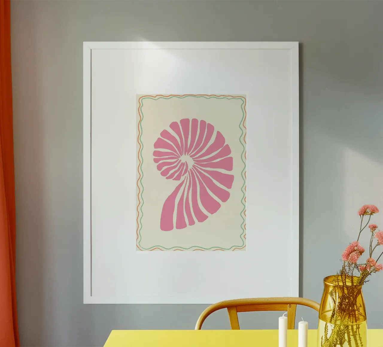 Roze zeeschelp, Nautilus, Minimalistische kunstdruk poster met kunststof frame van dawnthesea