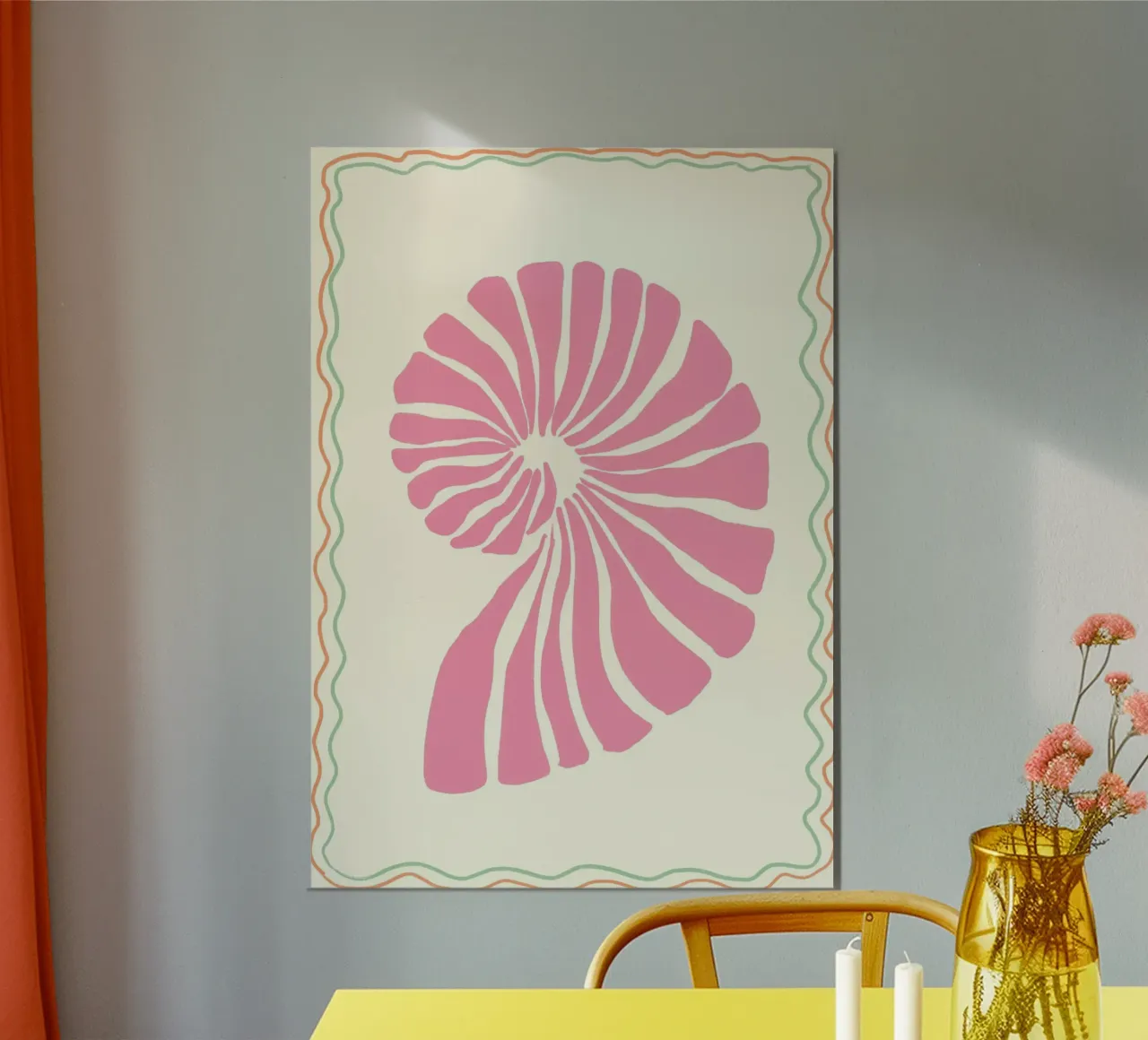 Roze zeeschelp, Nautilus, Minimalistische kunstdruk poster met kunststof frame van dawnthesea