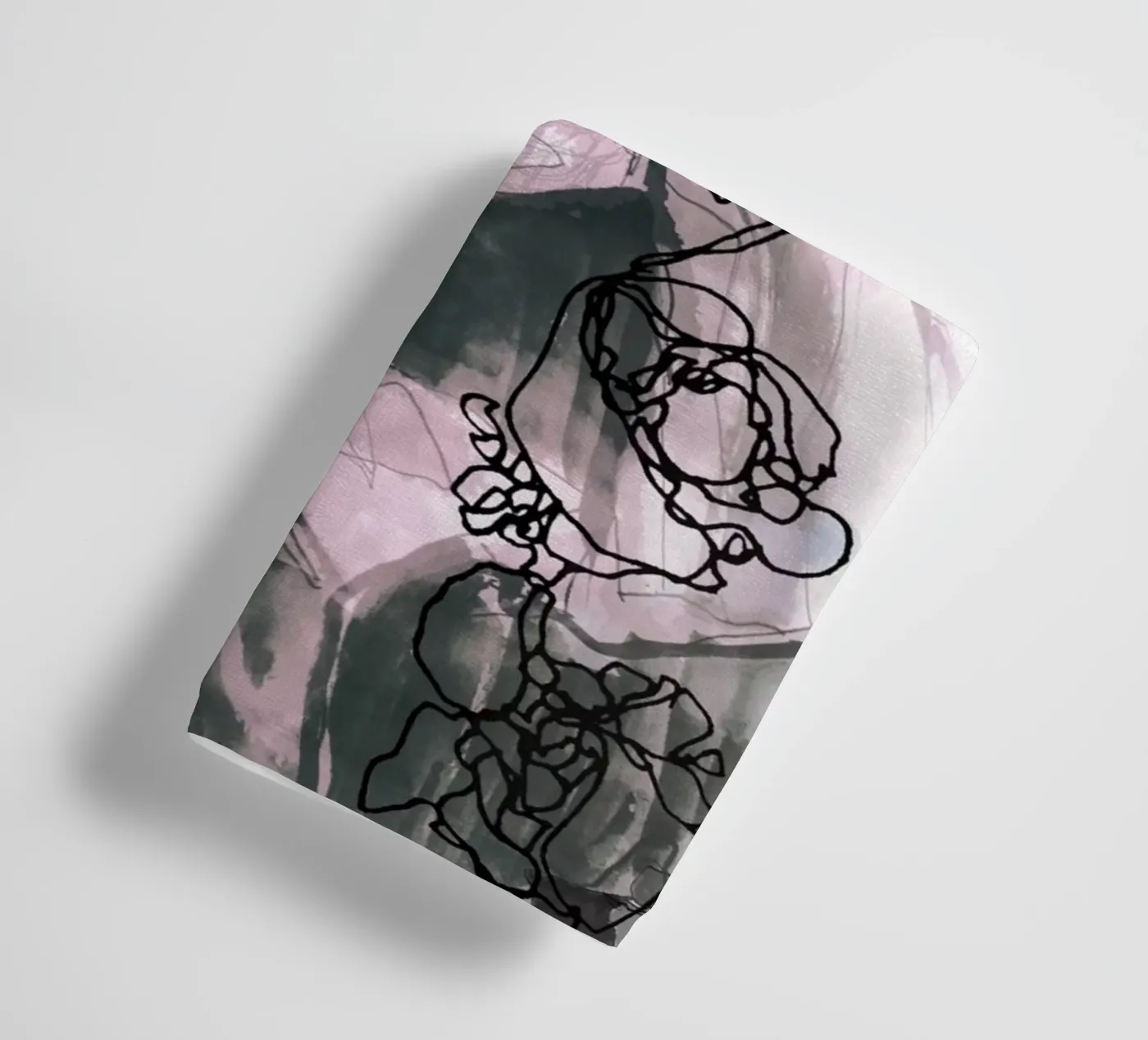 lips towel by Giulio Iurissevich