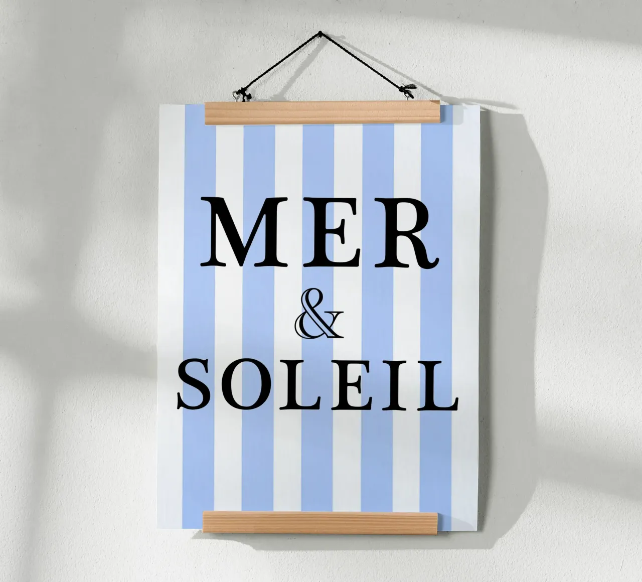 Il sole e il rumore del mare poster da Carinaprint