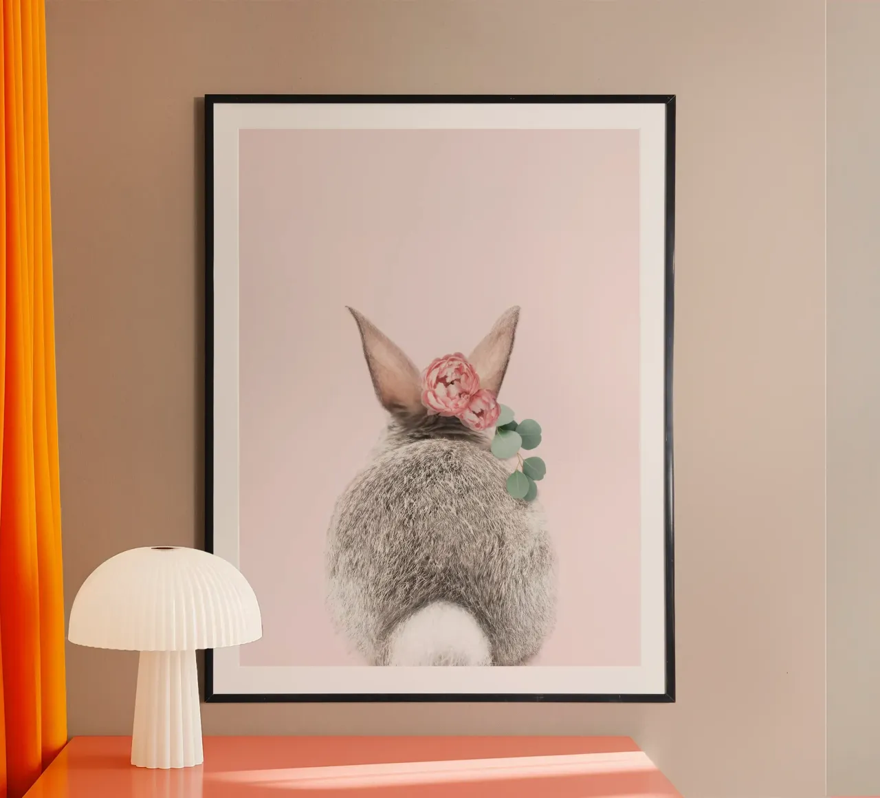 Corona di fiori coda di coniglio rosa poster con telaio in legno da muench benjamin