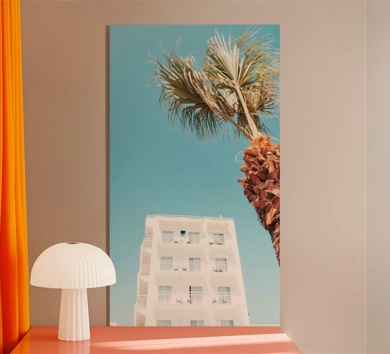 building with palm plexiglass da mip of map