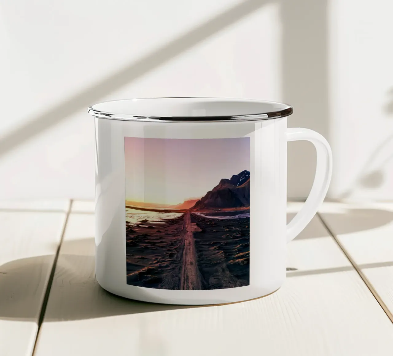 straight road on sands tazza in smalto da Good days
