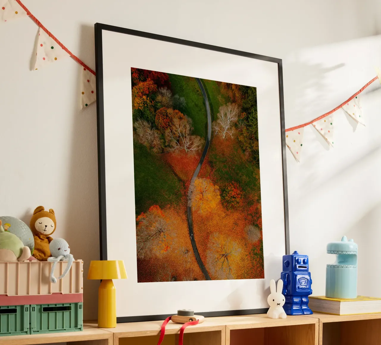 curve road in blossom forest poster con telaio in plastica da Good days