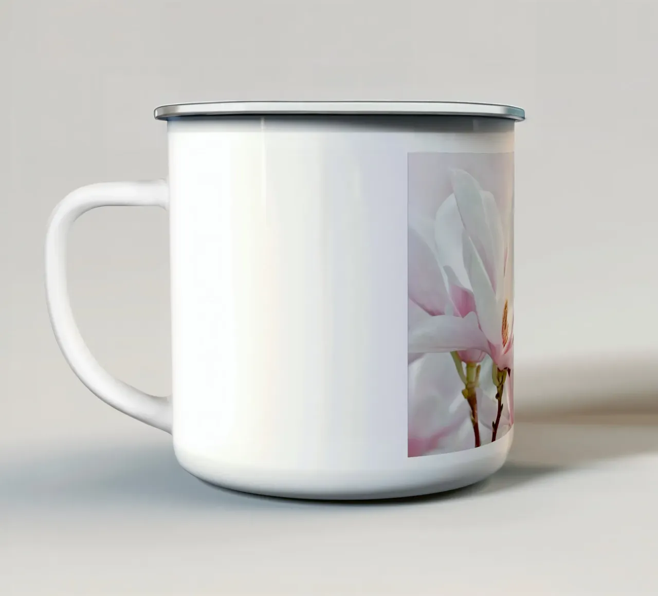 Magnolien tazza in smalto da Atteloi