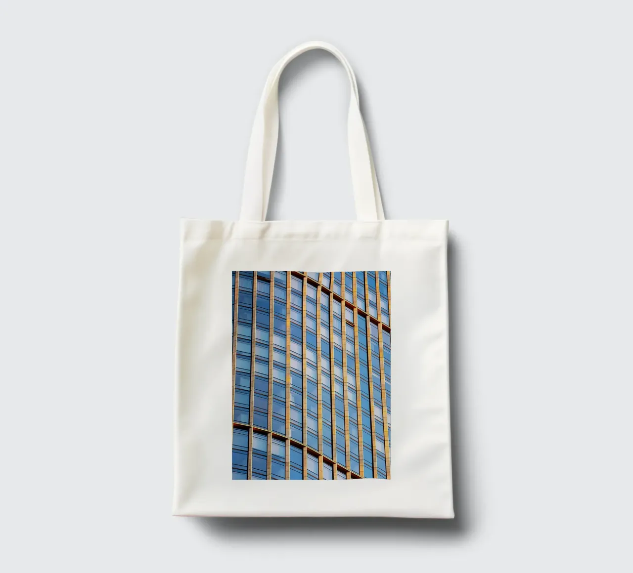 building full of square borsa in juta da Good days