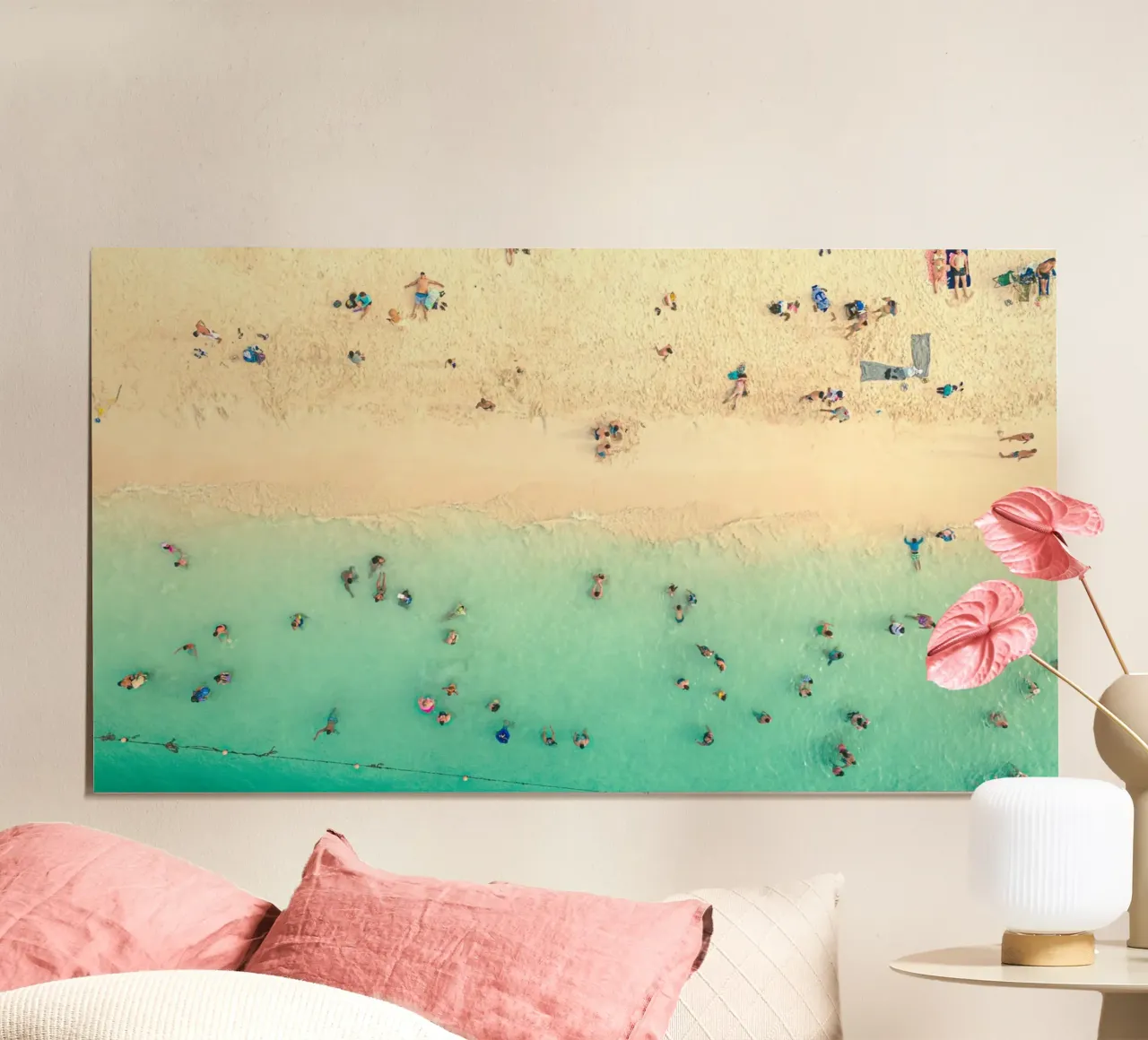 beach full people poster con telaio in alluminio da lily