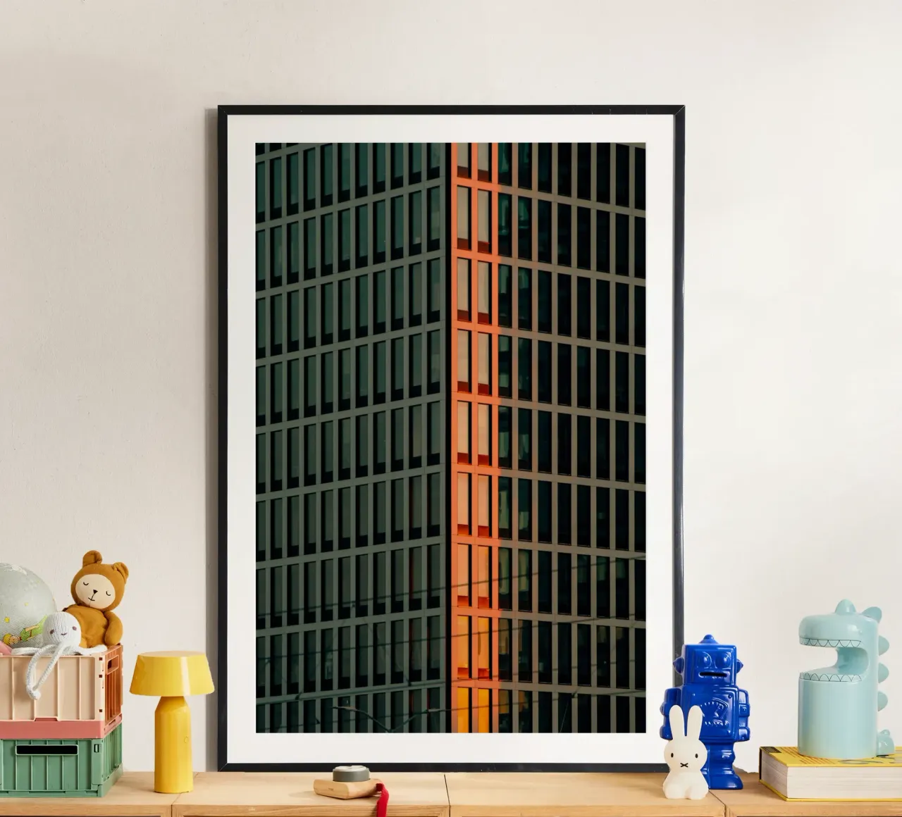 building in afternoon poster con telaio in alluminio da kichin