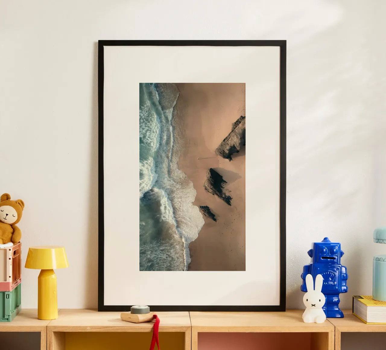 beach and rock poster con telaio in plastica da kichin