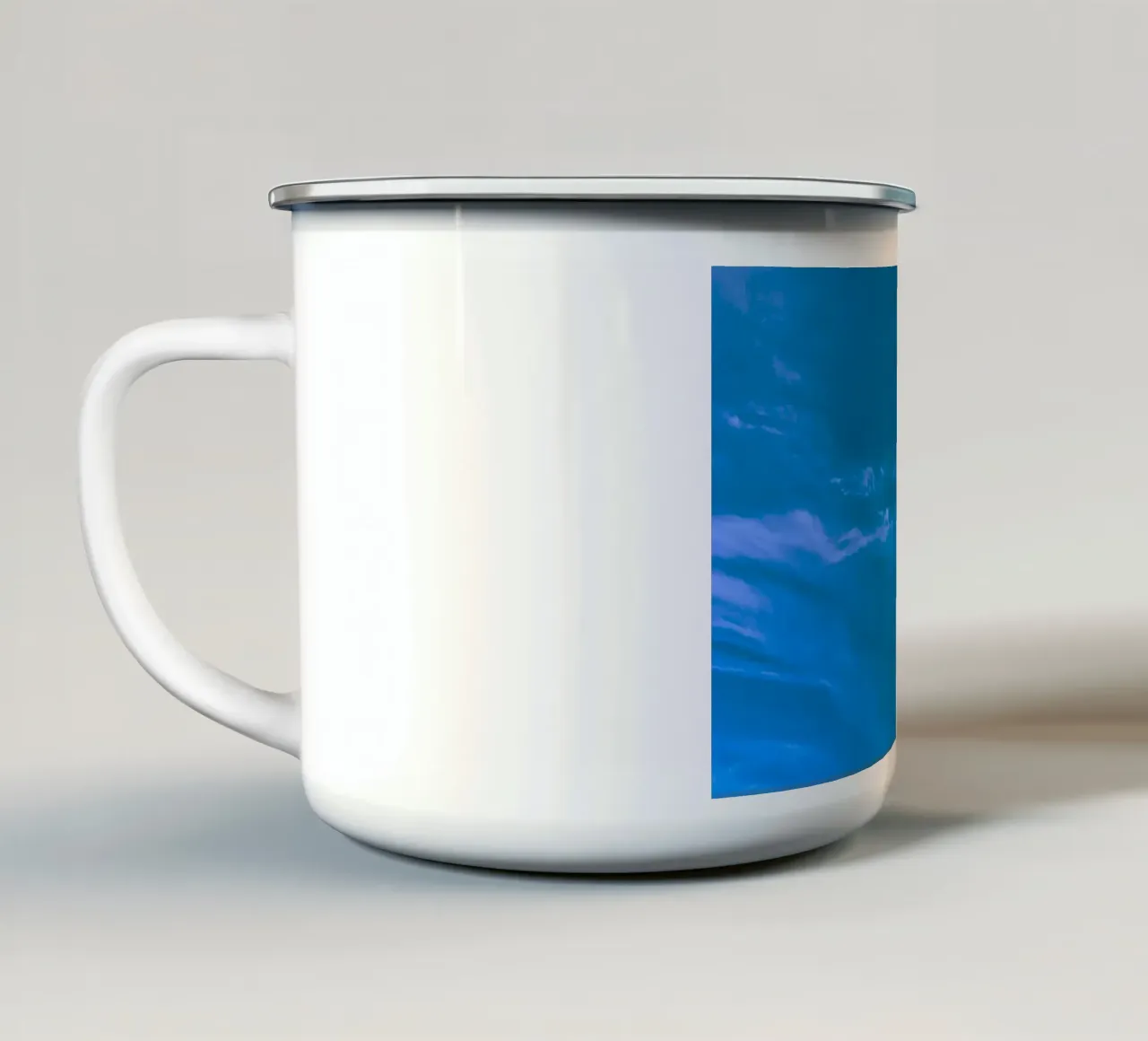 fly high on sky tazza in smalto da kichin