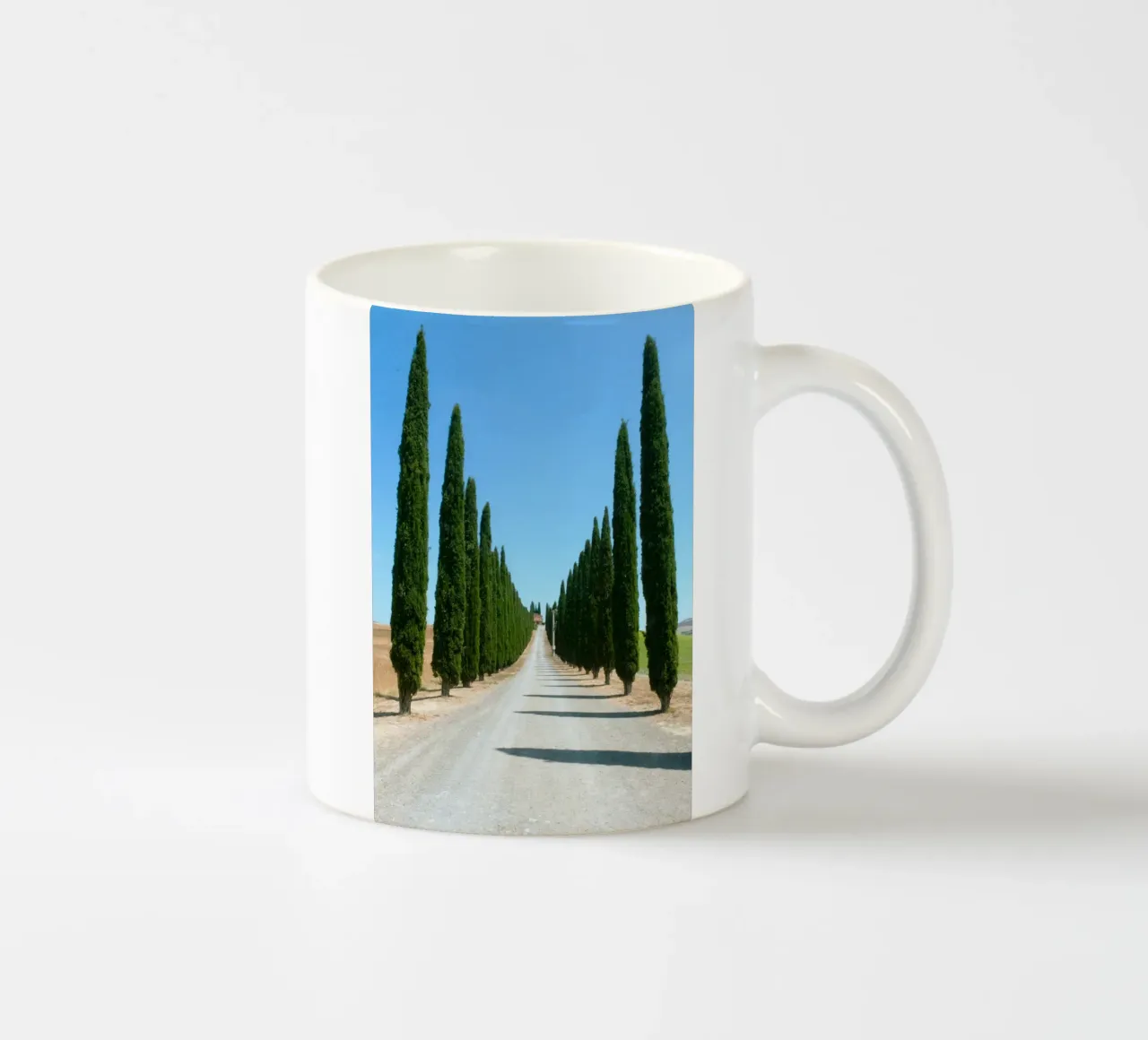 row of tree tazza in ceramica da carsa