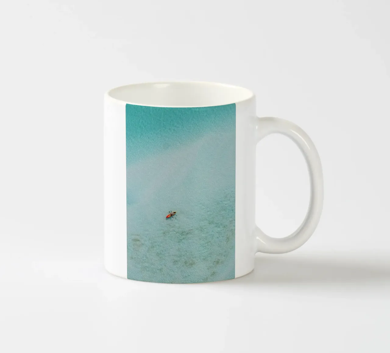 boat single in huge space tazza in ceramica da carsa