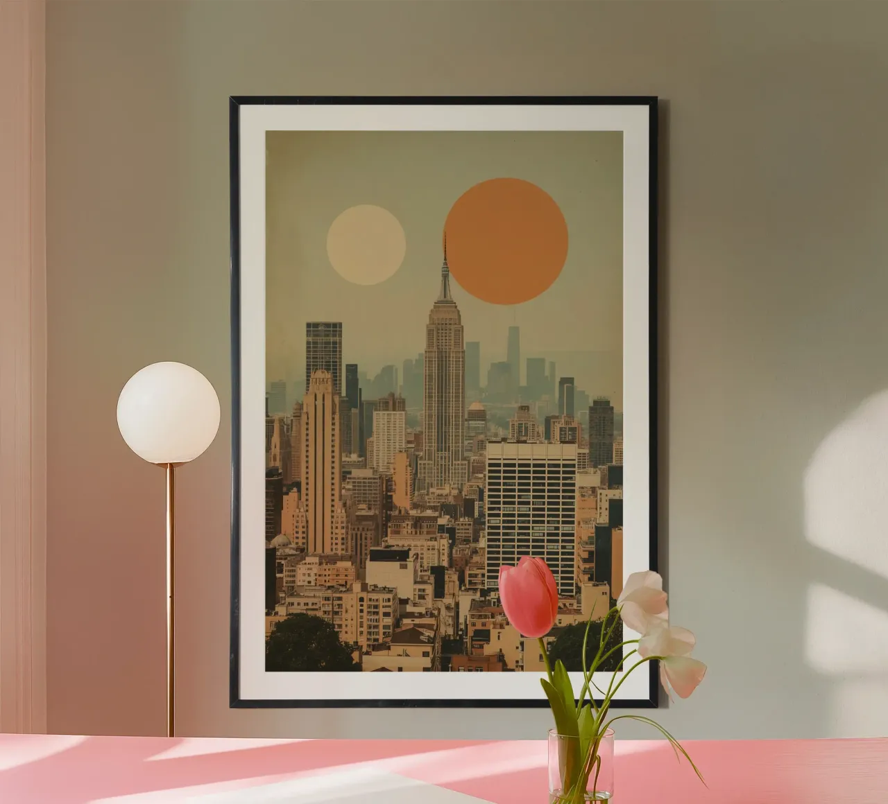 Empire State Building con sole e luna poster con telaio in alluminio da DesignDoodle