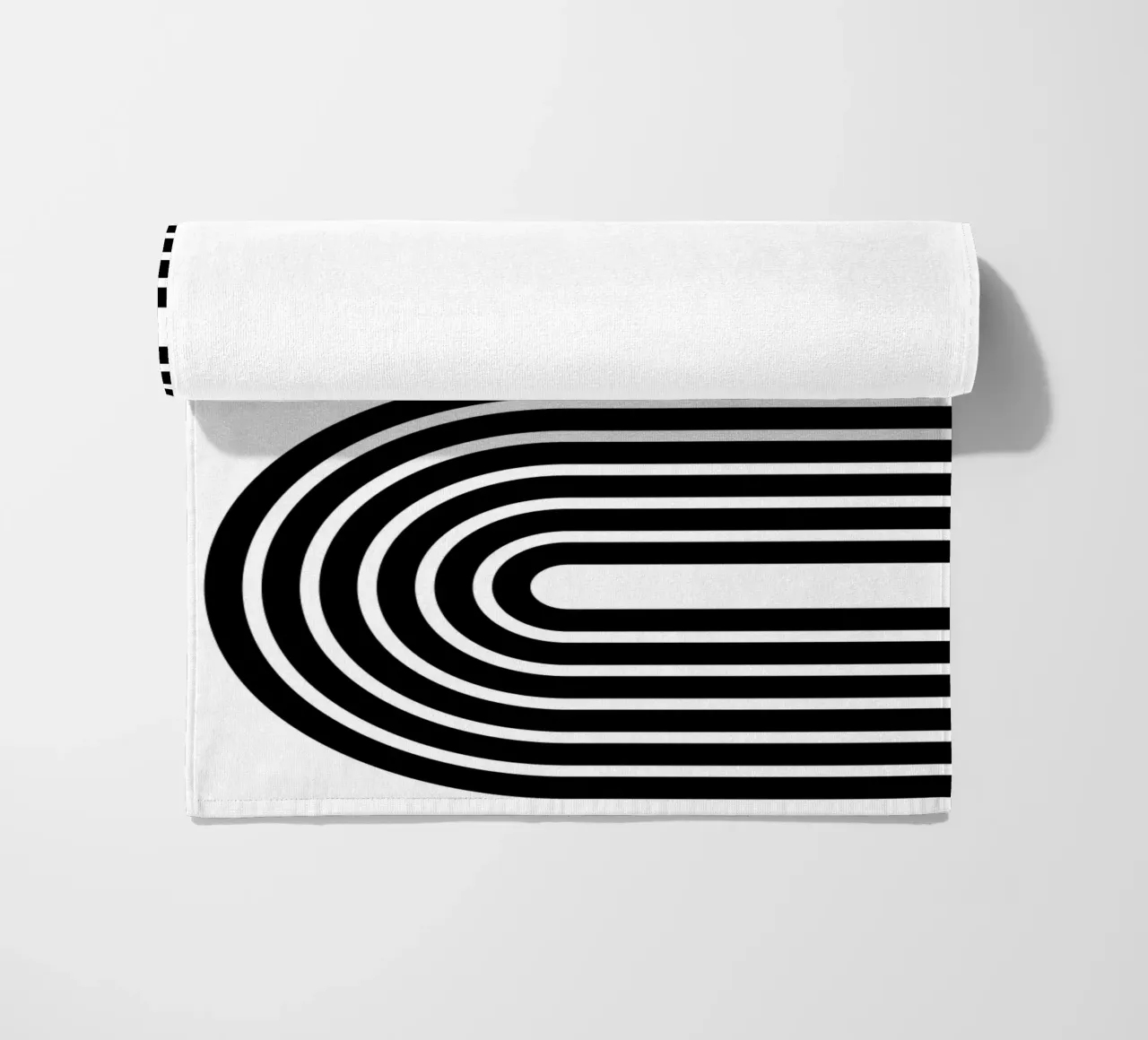 Archi geometrici minimalisti in grassetto | Nero su bianco telo mare da Beauty in Simplicity