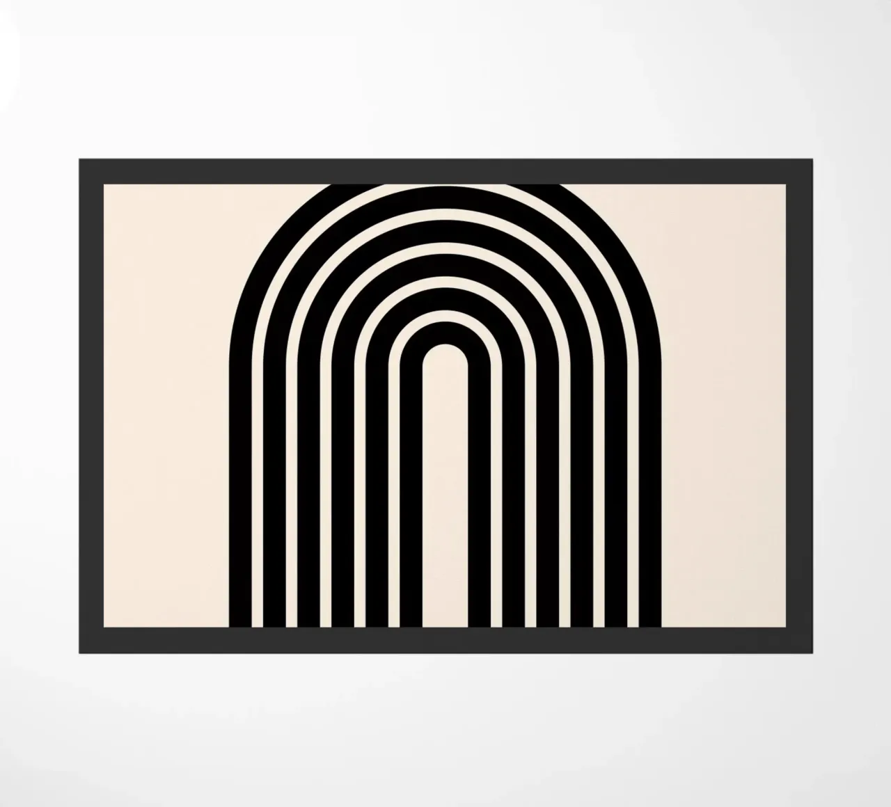 Arco geometrico minimalista in grassetto - Nero su avorio zerbino da Beauty in Simplicity
