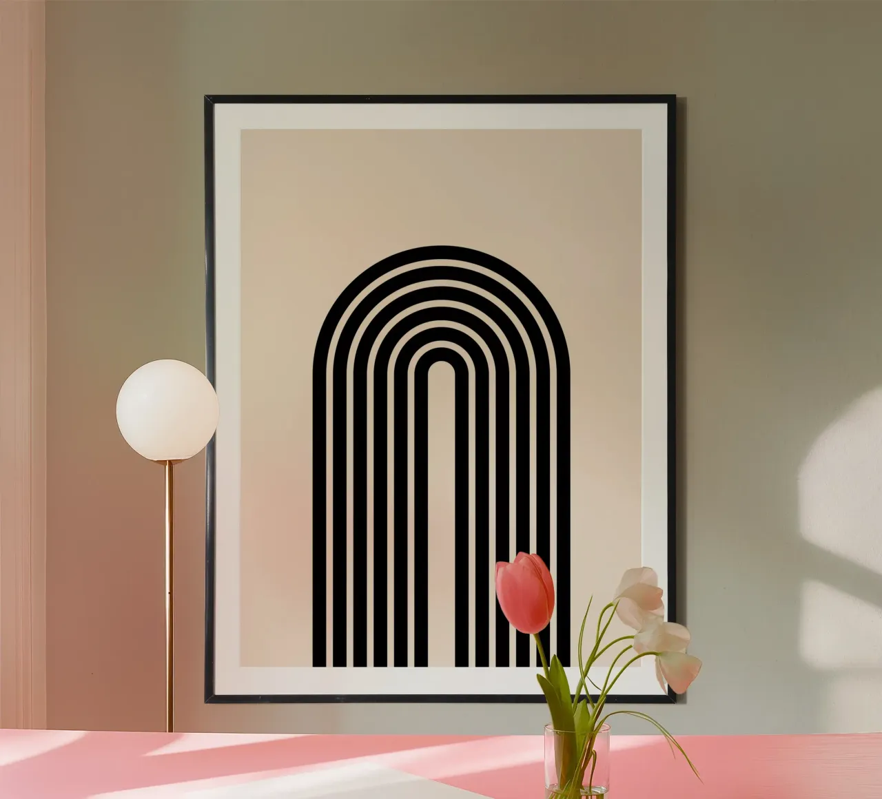 Arco geometrico minimalista in grassetto - Nero su avorio poster con telaio in plastica da Beauty in Simplicity