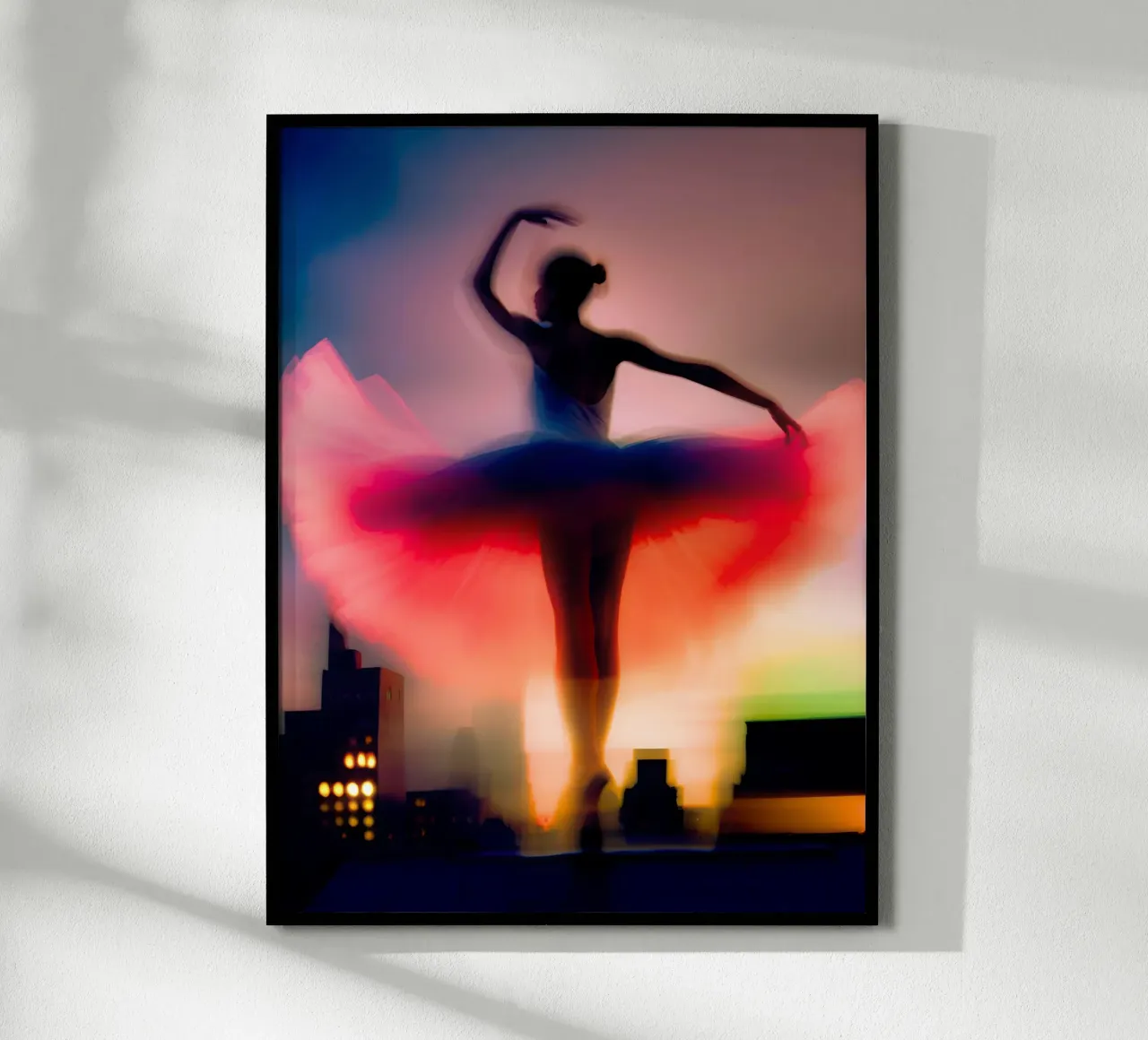 La Danseuse poster con telaio in legno da ICONICA Art Studio