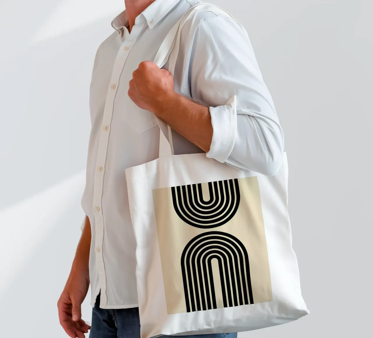 Archi geometrici minimalisti a righe in grassetto 2 | nero su beige borsa in juta da Beauty in Simplicity
