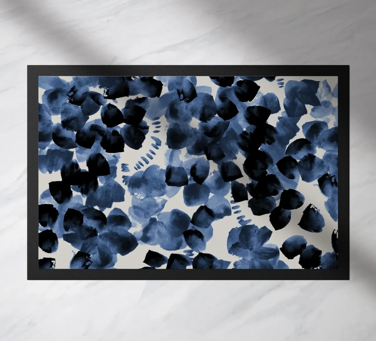Danushka - Fiori notturni su una vite zerbino da The Artcircle