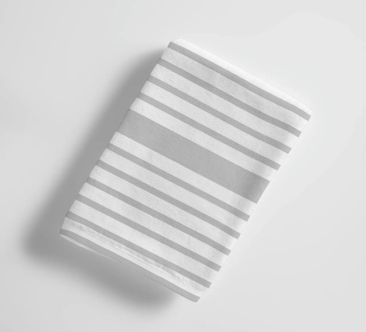 Archi geometrici minimalisti a strisce bianche su grigio chiaro asciugamano da bagno da Beauty in Simplicity