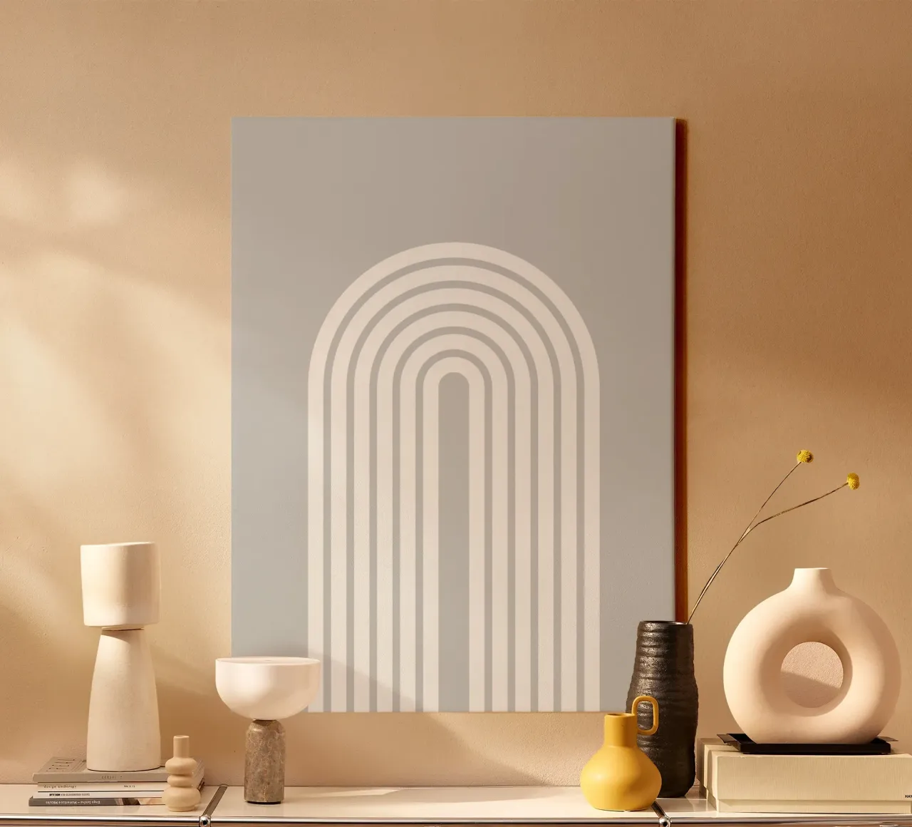 Minimal Geometrische Vetgestreepte Boog | Wit op Lichtgrijs canvas met Baklijst van Beauty in Simplicity