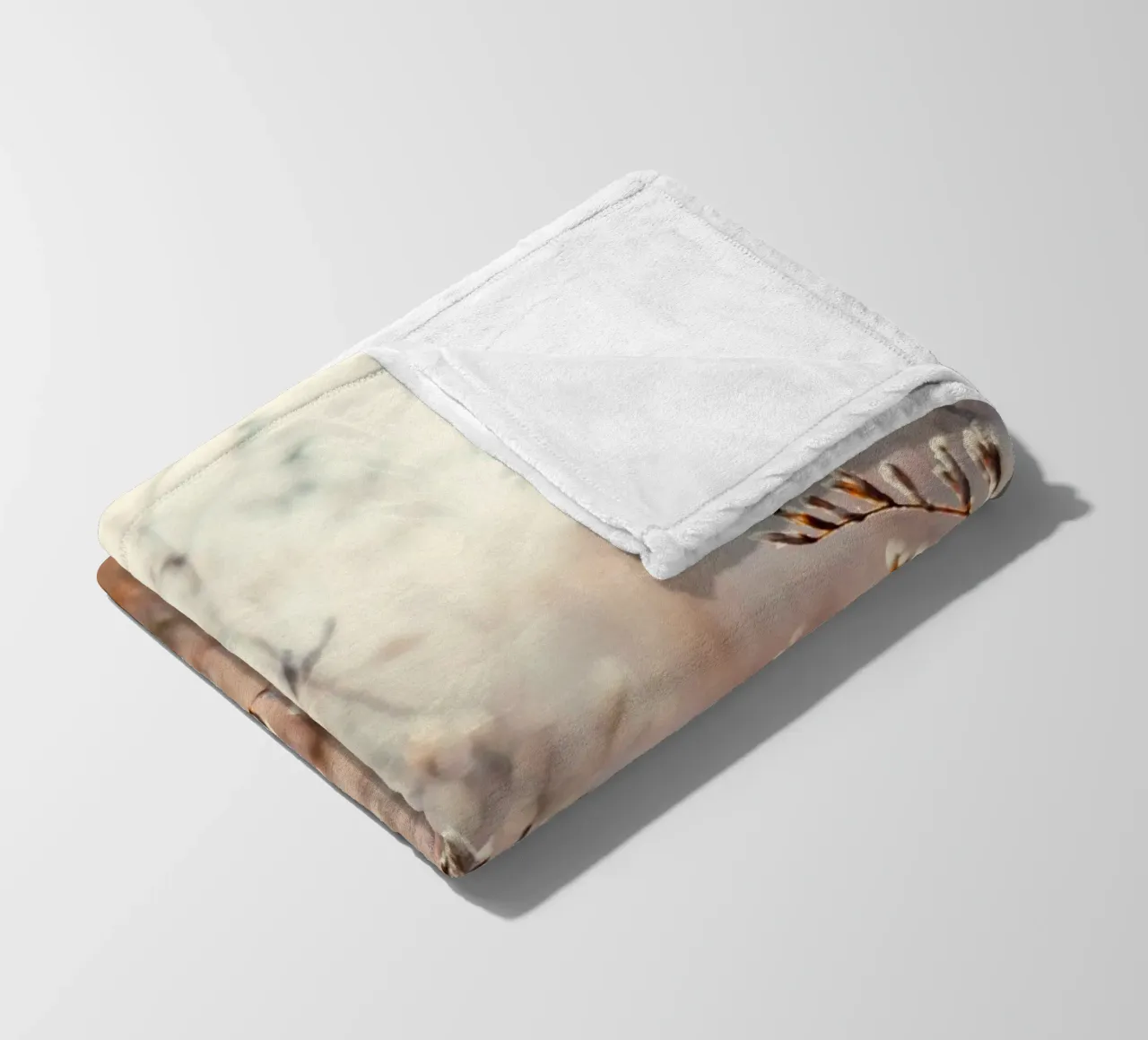 thin tree and flower coperta in pile da melts