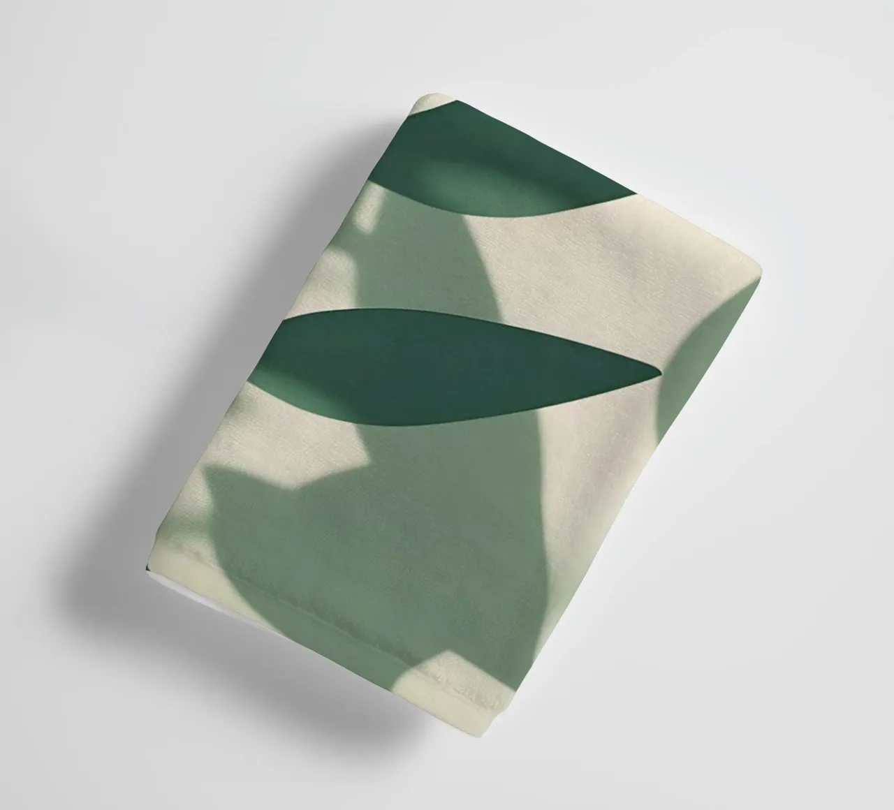 Botanische schaduwen badhanddoek van Botanical Gallery