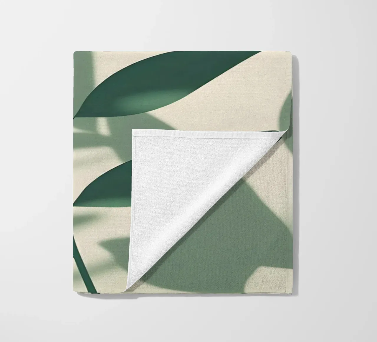 Botanische schaduwen strandhanddoek van Botanical Gallery