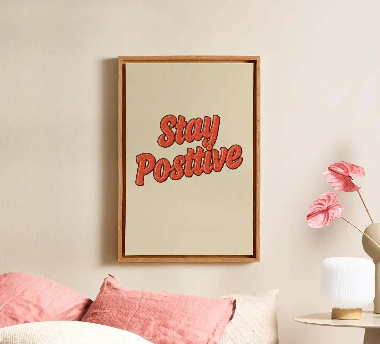 Blijf Positief Typografie op Tan Achtergrond canvas met Baklijst van DesignDoodle