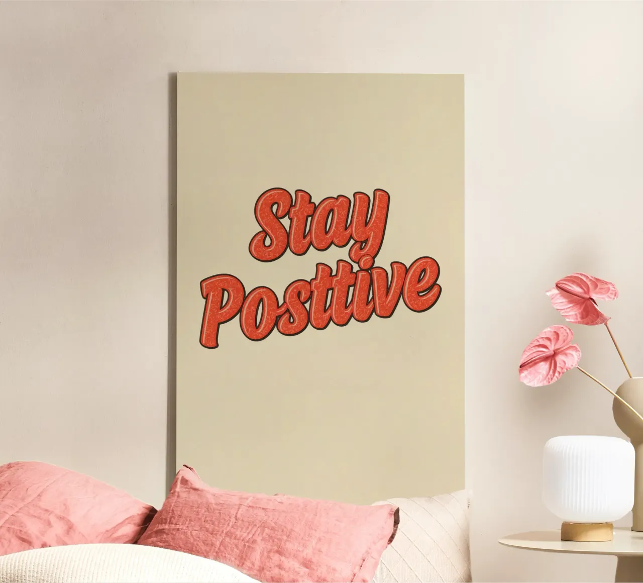 Blijf Positief Typografie op Tan Achtergrond canvas met Baklijst van DesignDoodle