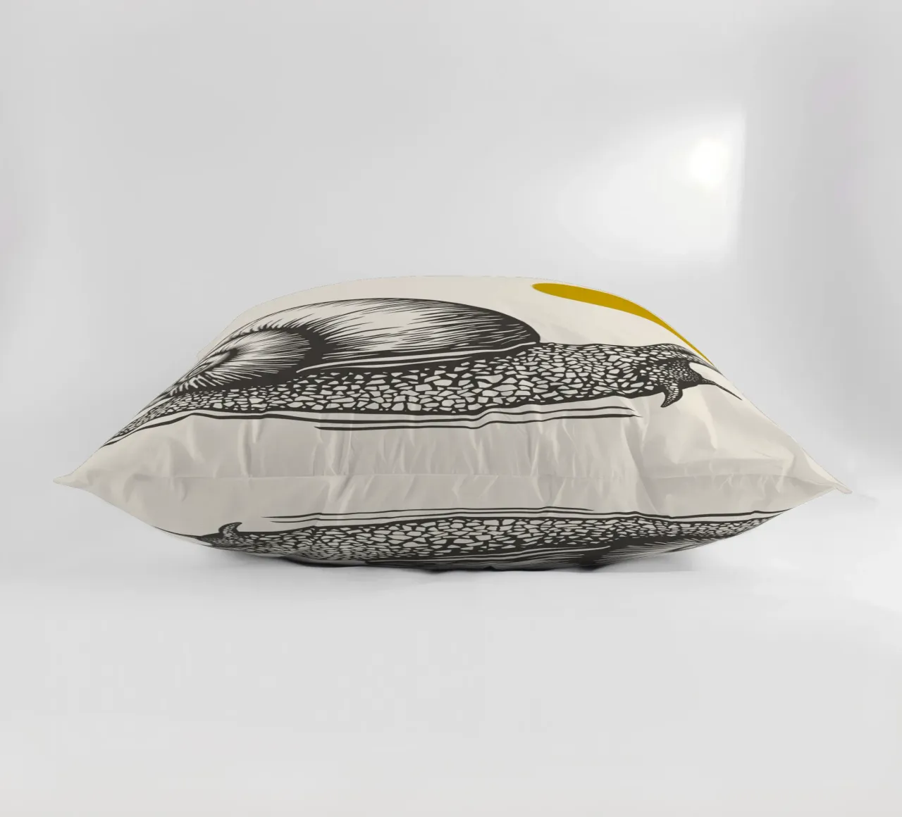 Snail cuscino da Indigo Rain