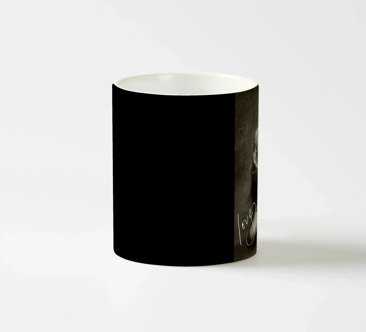Sade Adu - Amore Sade 2 tazza in ceramica da eliouxence